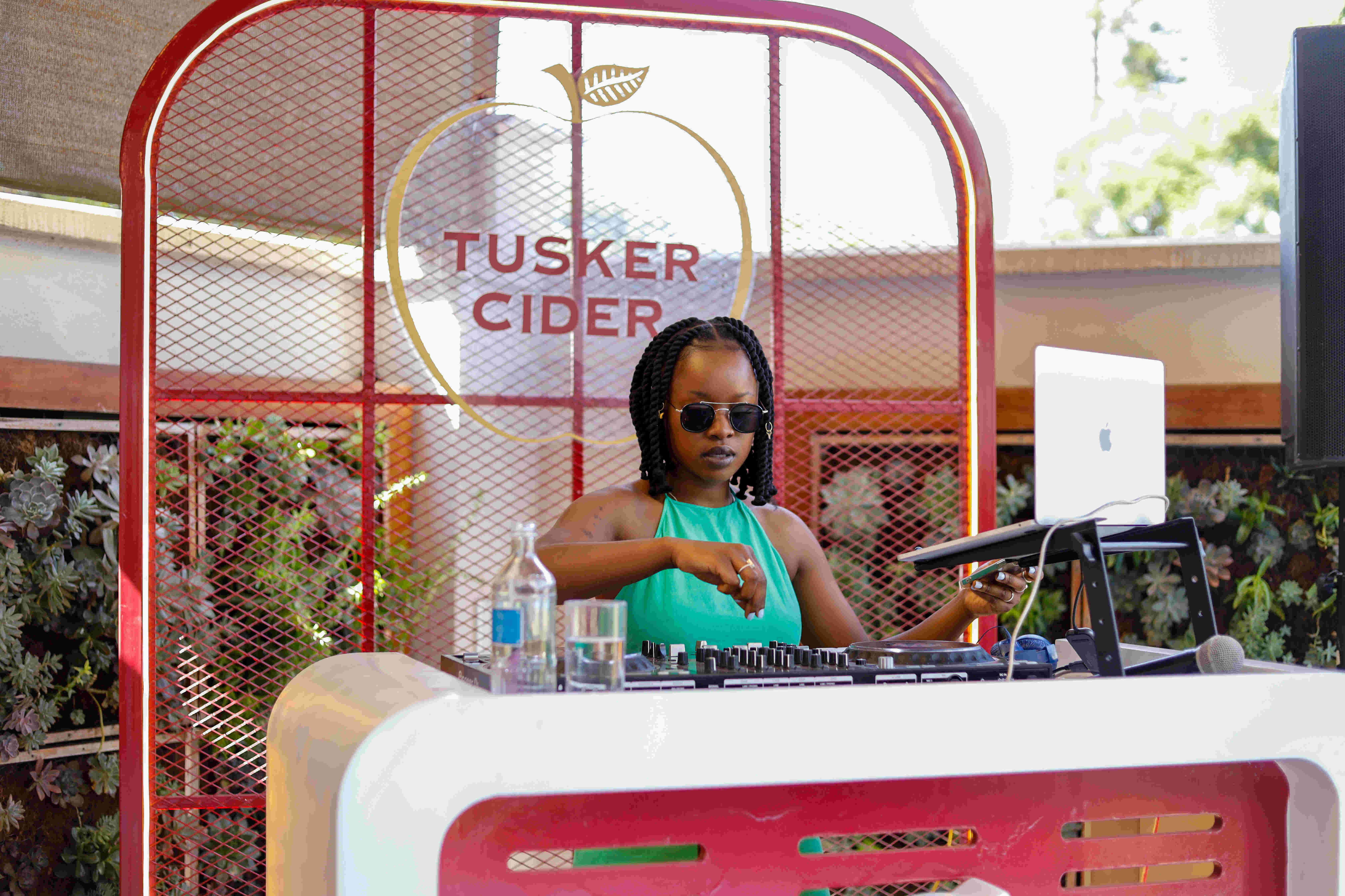 Sip & Paint, Galentines edition with Tusker Cider